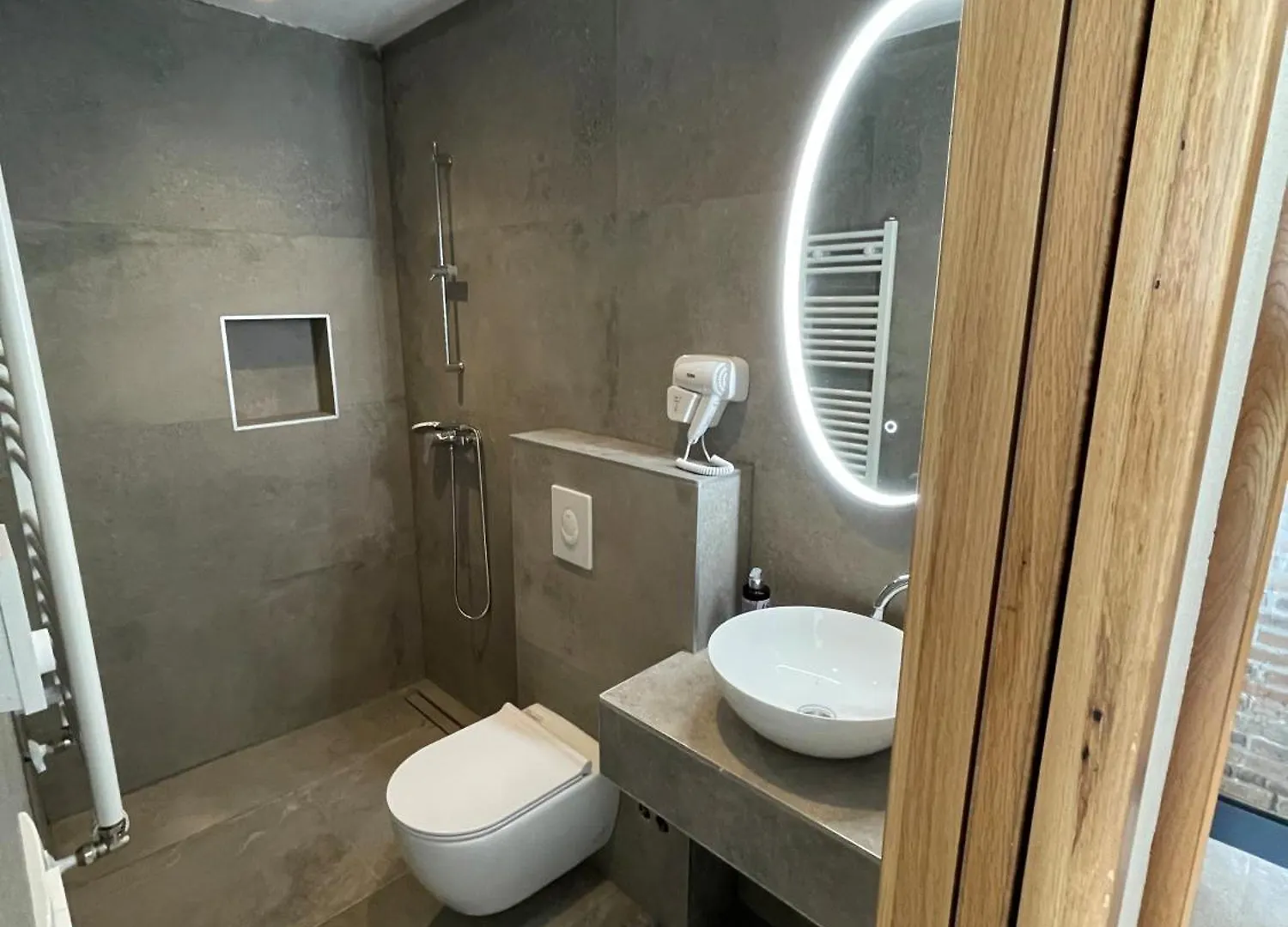 Homestay Villa V, Pool View Room With French Balcony And Heated Pool, Privlaka, Zadar Privlaka